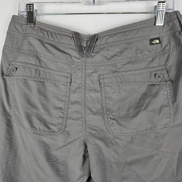 NWOT The North Face Women's Nylon Rip Stop Grey Capris Drawstring Waist Size 8 - Picture 7 of 13